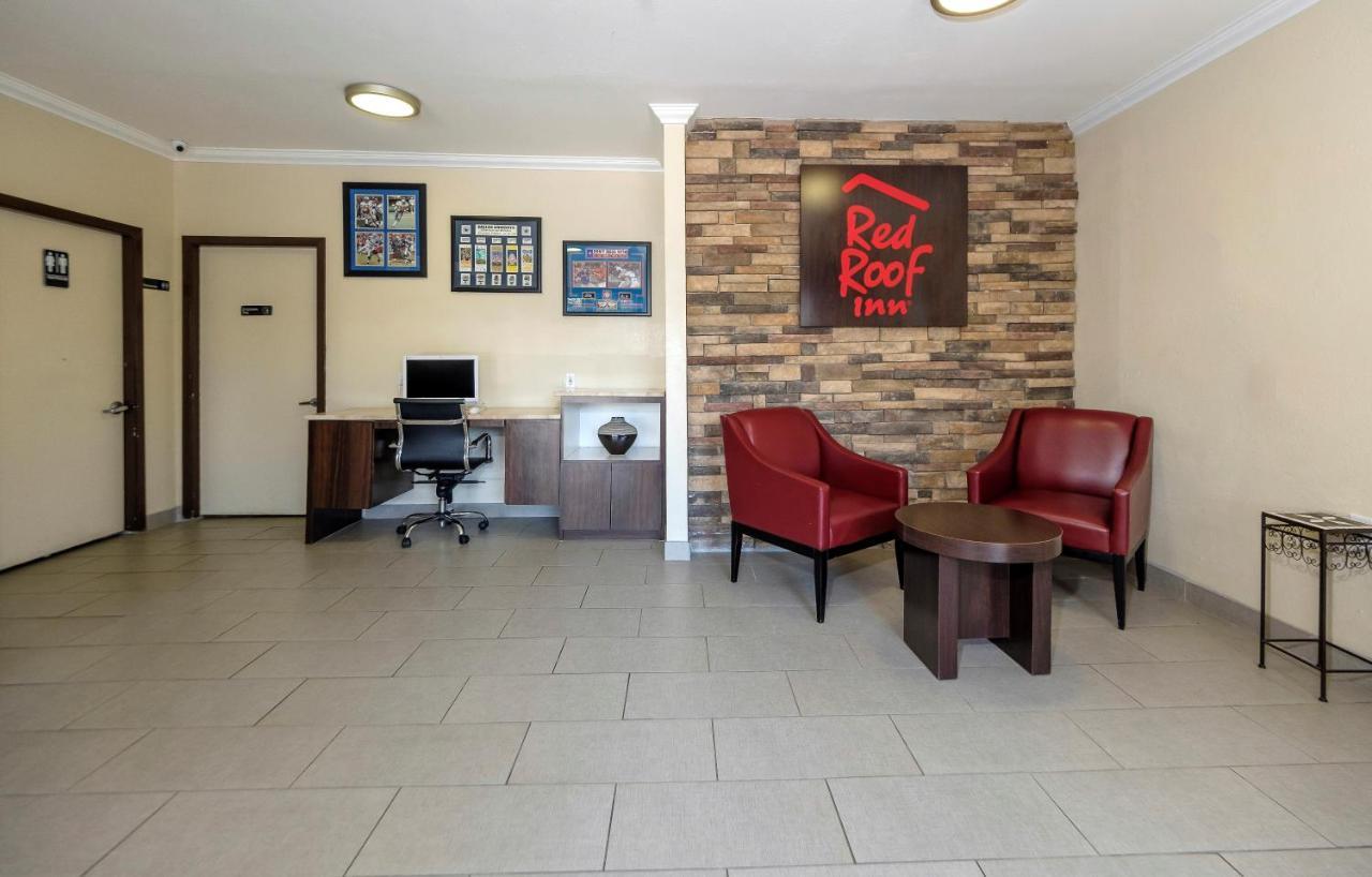 Red Roof Inn Arlington - Entertainment District Esterno foto