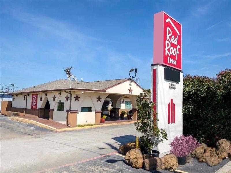 Red Roof Inn Arlington - Entertainment District Esterno foto