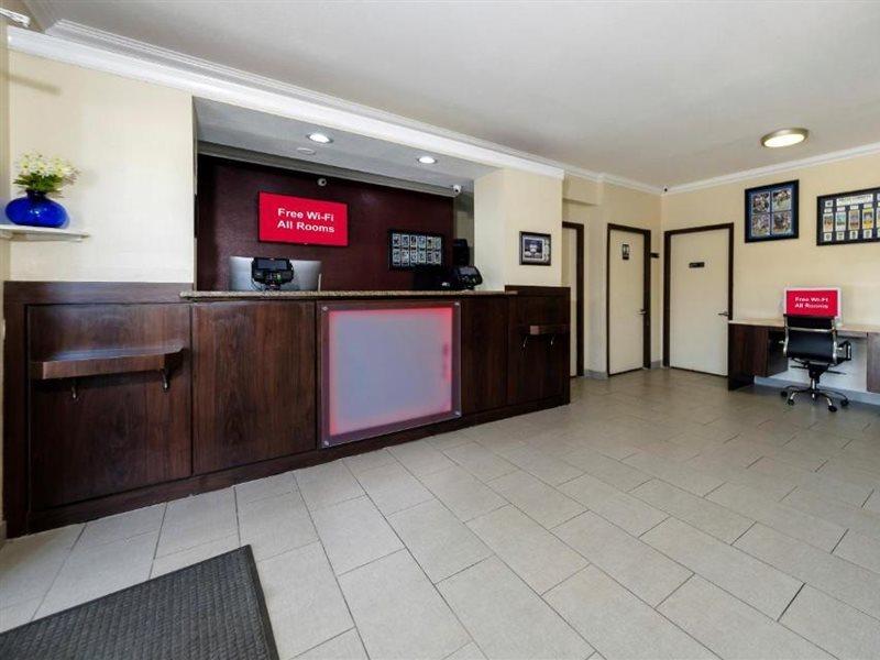 Red Roof Inn Arlington - Entertainment District Esterno foto