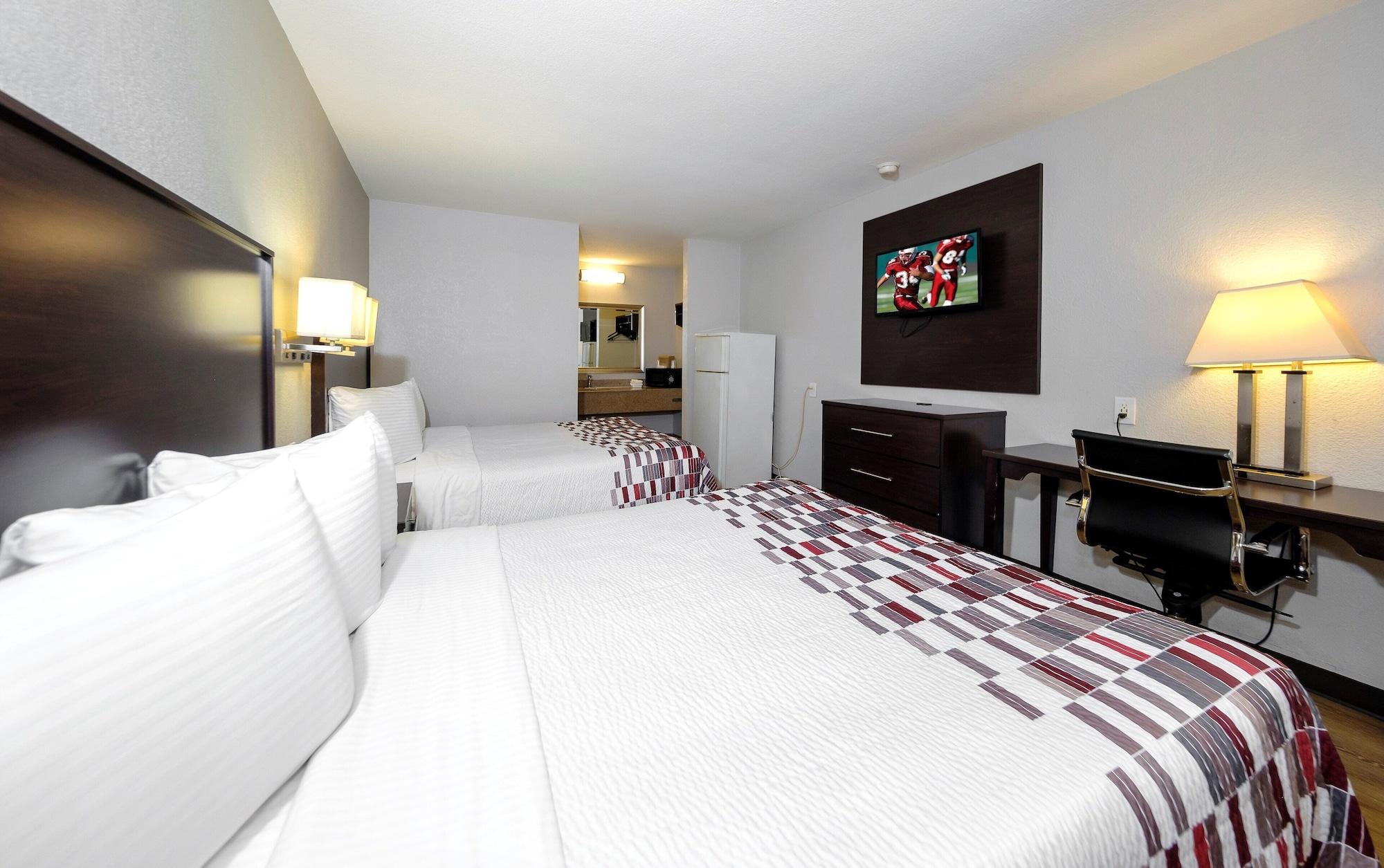 Red Roof Inn Arlington - Entertainment District Esterno foto