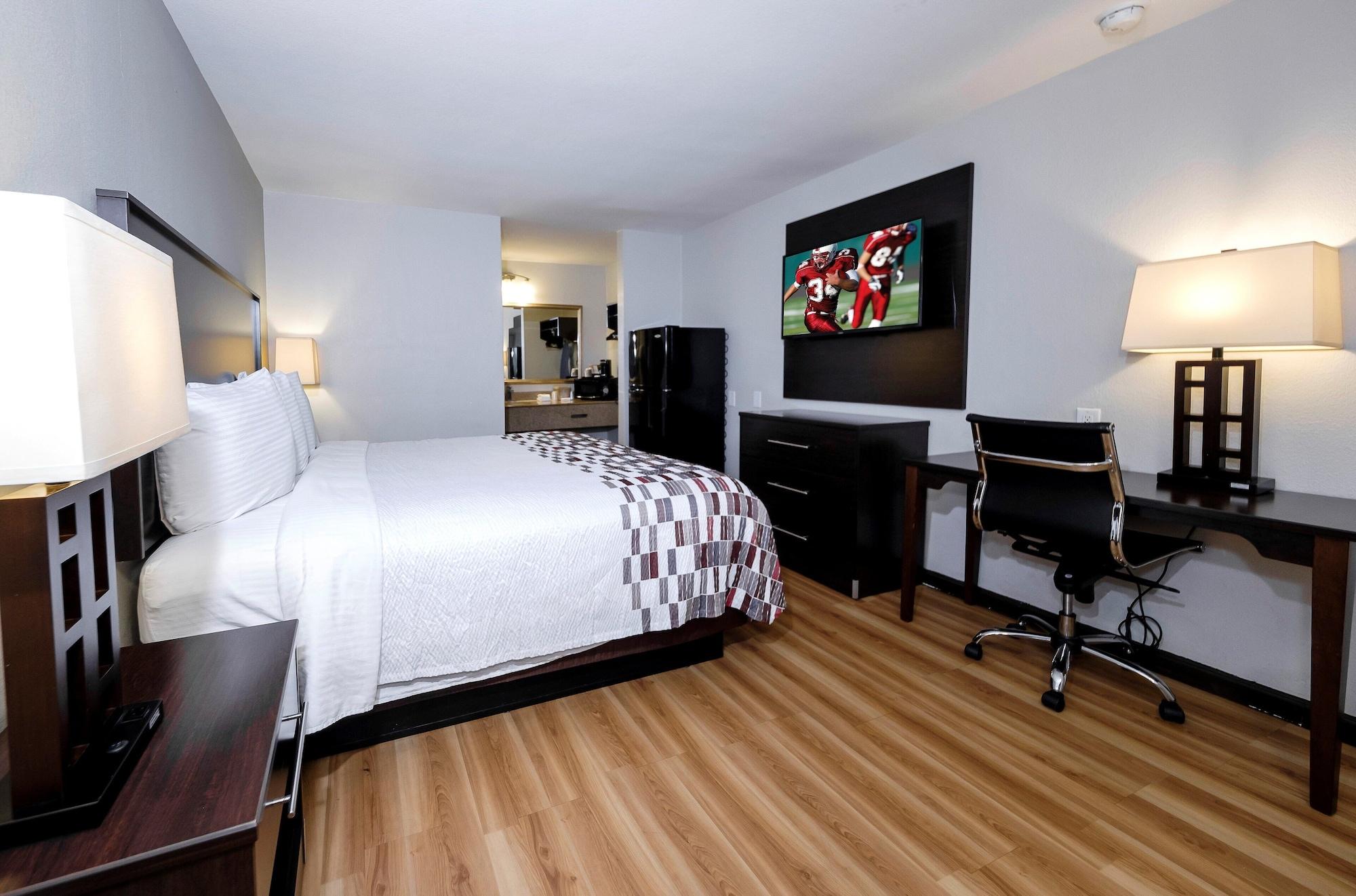 Red Roof Inn Arlington - Entertainment District Esterno foto