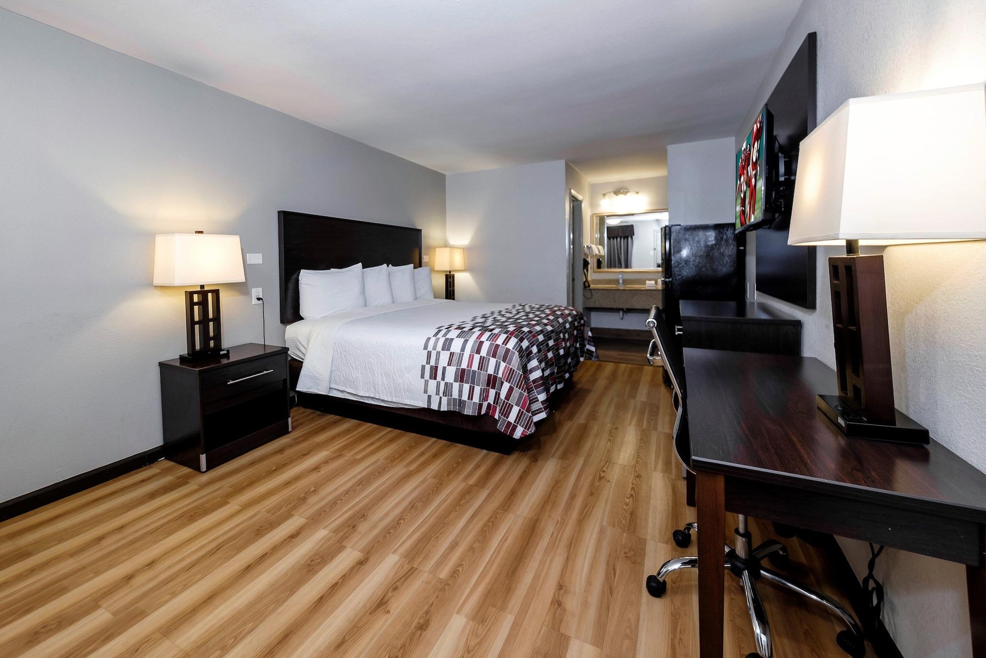 Red Roof Inn Arlington - Entertainment District Esterno foto